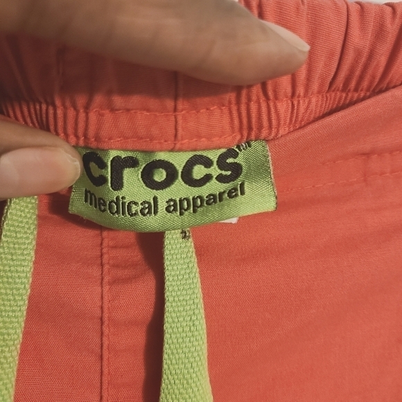 CROCS | Women's Melon Pink Hospital Scrubs Drawstring Pants (Size MP) - Picture 2 of 14